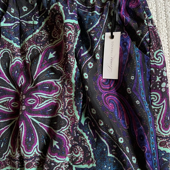 NWT Revolve Lovers and Friends printed pants size medium - Picture 2 of 5